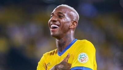 كاسترو يعلن قراره بخصوص رحيل تاليسكا وكونان عن النصر